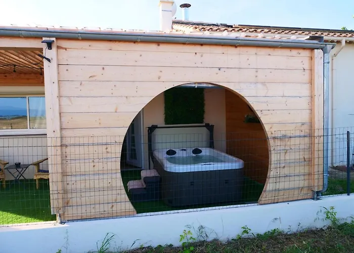 Le Des Lavandes Bed & Breakfast Valensole